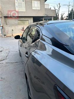 نیسان سێنترا